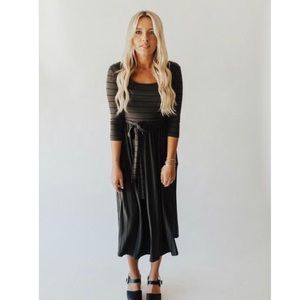 Carly Jean Los Angeles Dress